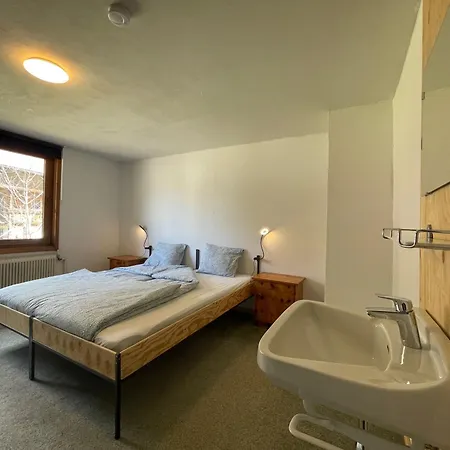 Backyard Mountain Hostel Mayrhofen